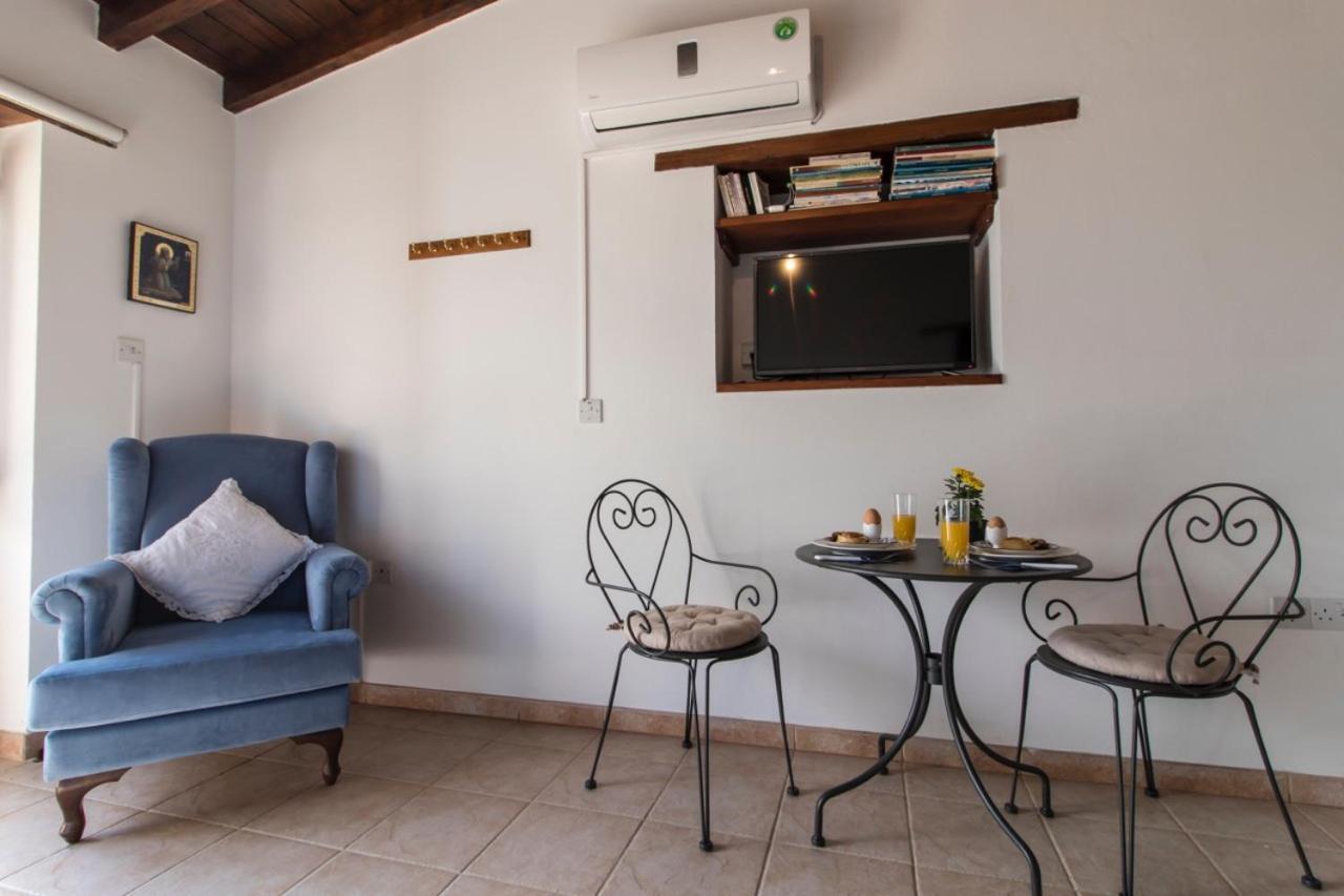 Samareitidos Light Cottage Anaphotia Экстерьер фото