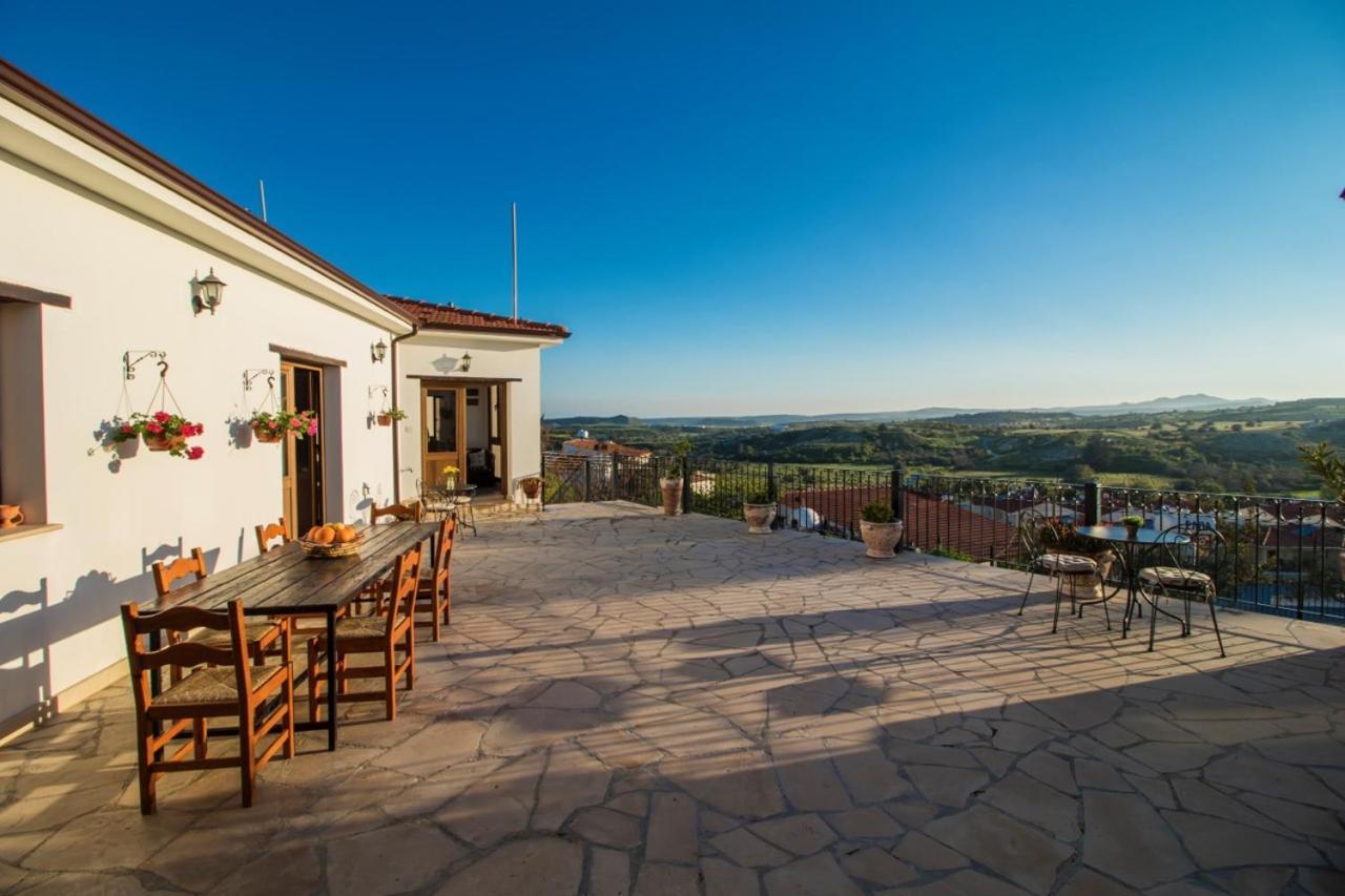 Samareitidos Light Cottage Anaphotia Экстерьер фото
